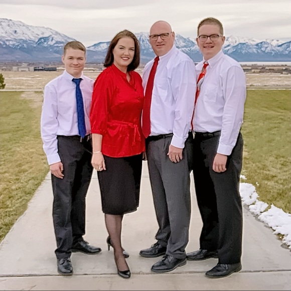 Meet your Posher, Natasha - Picture 4 of 4